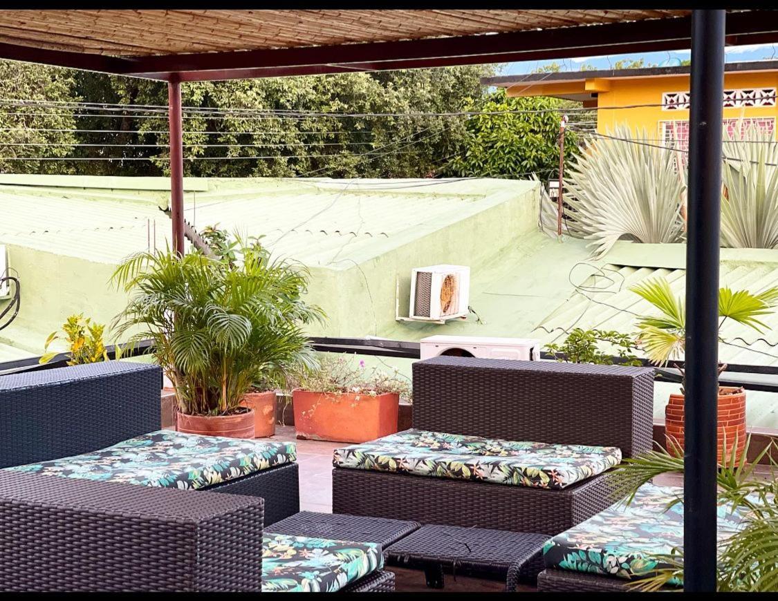 Hotel Madrid Deluxe Neiva نيفا المظهر الخارجي الصورة