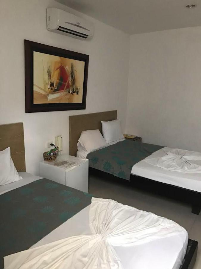 Hotel Madrid Deluxe Neiva نيفا المظهر الخارجي الصورة